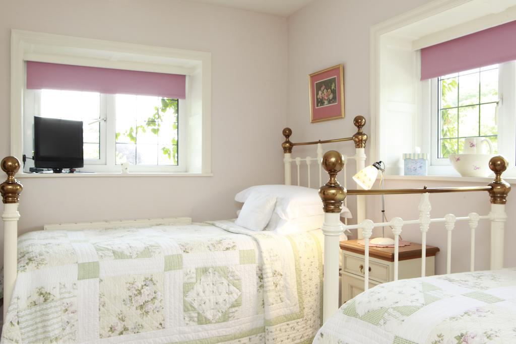 ニア・ソーリー Beechmount Country House Bed & Breakfast 部屋 写真